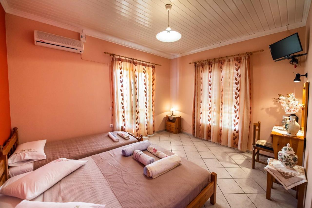 Efthalia Apartments & Studios Nydri  Extérieur photo