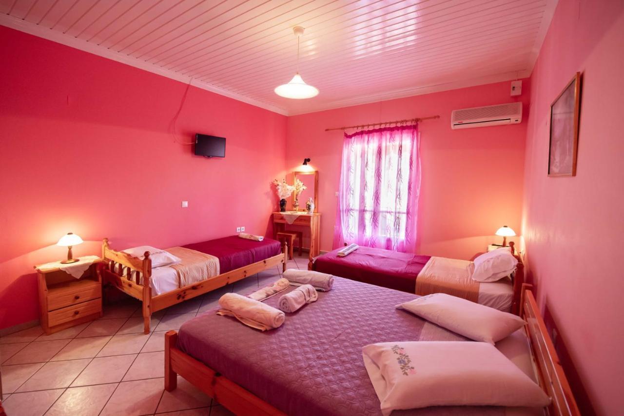 Efthalia Apartments & Studios Nydri  Extérieur photo
